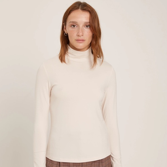 Frank & Oak Tops - ⏰ Cotton Long-Sleeved Mockneck in Beige EUC